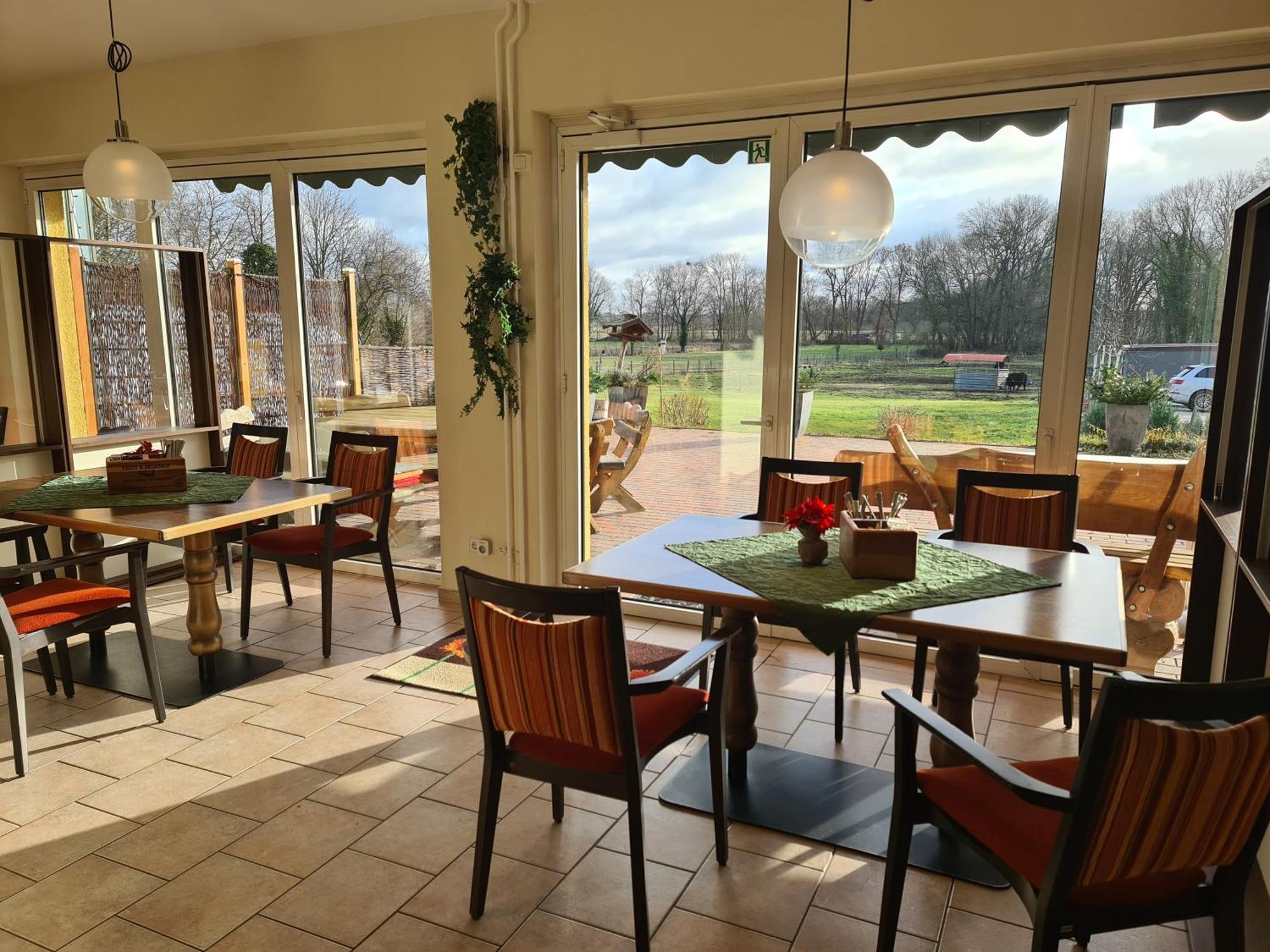 Landhotel Loewenbruch Exterior photo