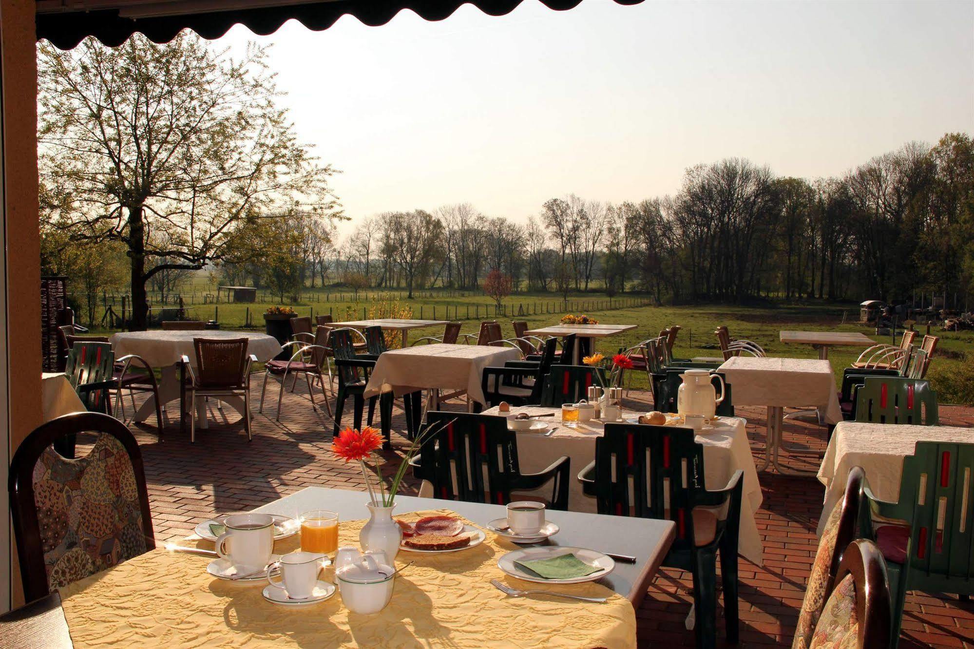 Landhotel Loewenbruch Exterior photo